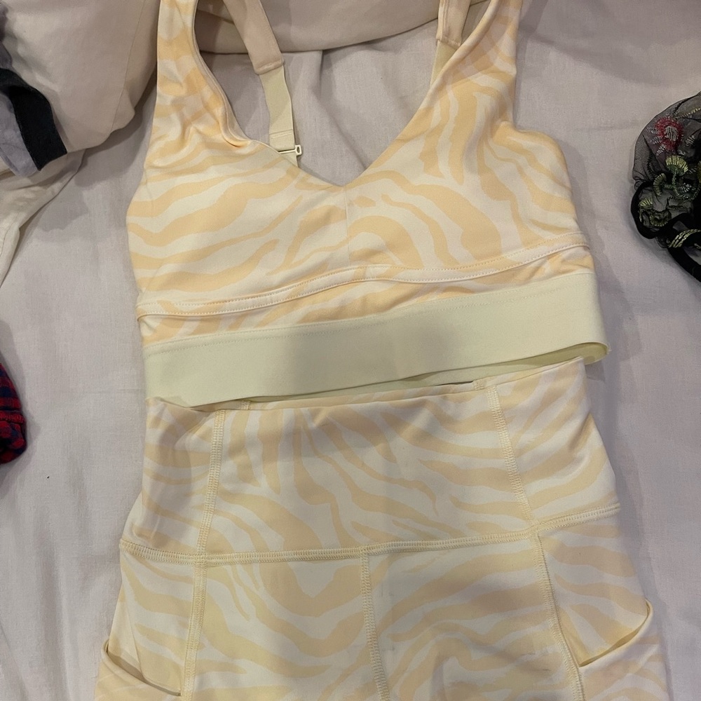 Fabletics Set